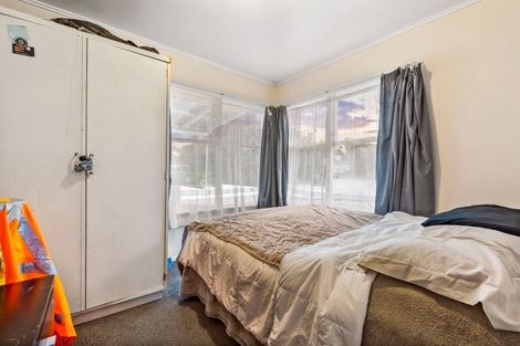 Photo of property in 12 Glendene Avenue, Glendene, Auckland, 0602