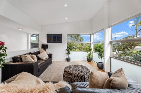 Photo of property in 50 Ngataringa Road, Devonport, Auckland, 0624