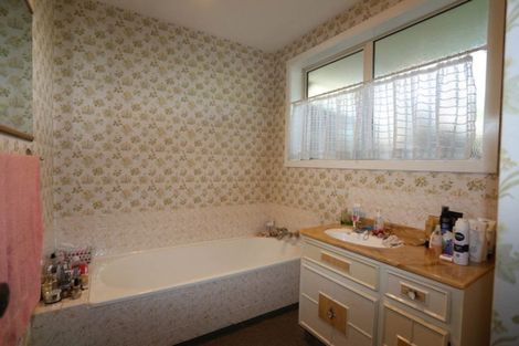 Photo of property in 2/65 Whitby Street, Burnside, Christchurch, 8053