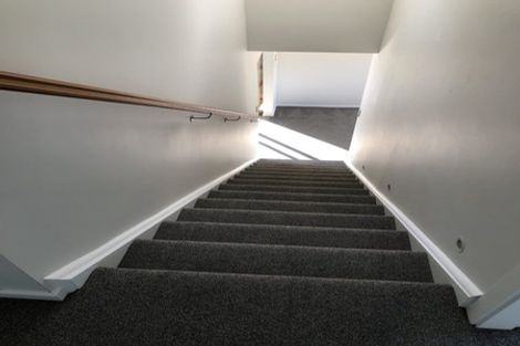 Photo of property in 1/1 Bengal Drive, Cashmere, Christchurch, 8022