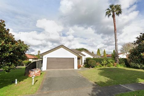 Photo of property in 6 Advance Way, Albany, Auckland, 0632