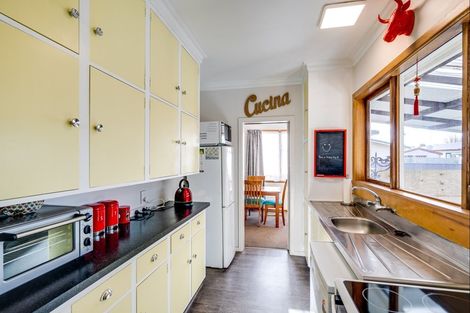 Photo of property in 812 Ferguson Street, Akina, Hastings, 4122