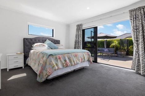 Photo of property in 65 Puhirake Crescent, Pyes Pa, Tauranga, 3112