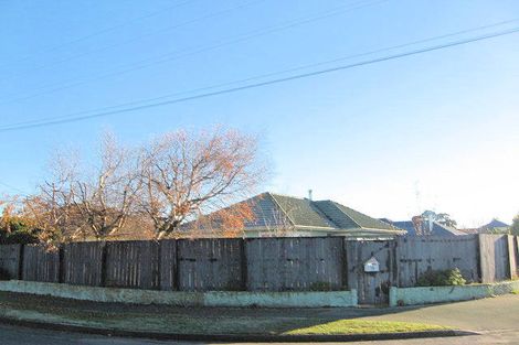 Photo of property in 12 Roberts Road, Hei Hei, Christchurch, 8042