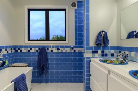 Photo of property in 17 Sarona Park Drive, Omanawa, Tauranga, 3171