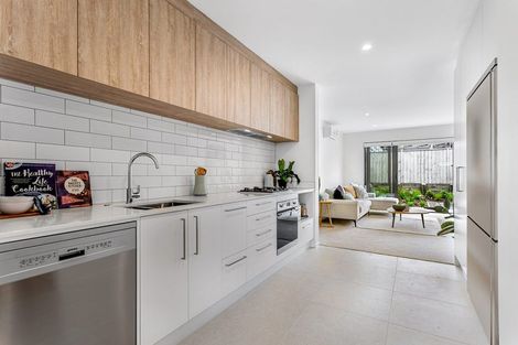 Photo of property in 70 Nganui Avenue, Takanini, Auckland, 2112