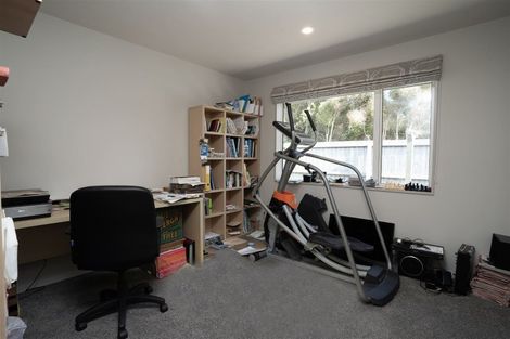 Photo of property in 4 Yarrum Lane, Avonhead, Christchurch, 8042