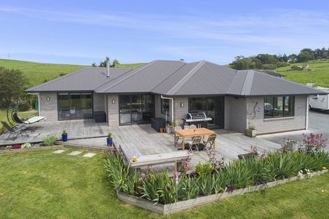 Photo of property in 925 Mangakahia Road, Poroti, Whangarei, 0179
