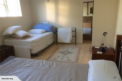 Photo of property in 168 Molesworth Street, New Plymouth, 4312