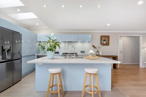 Photo of property in 3f Dallinghoe Crescent, Milford, Auckland, 0620