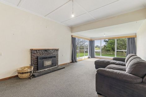Photo of property in 8 Hydro Road, Burgess Park, New Plymouth, 4371