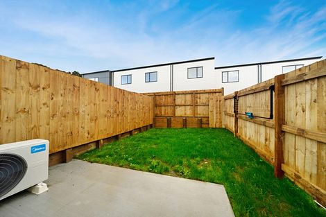 Photo of property in 13 Clay Works Lane, New Lynn, 0600