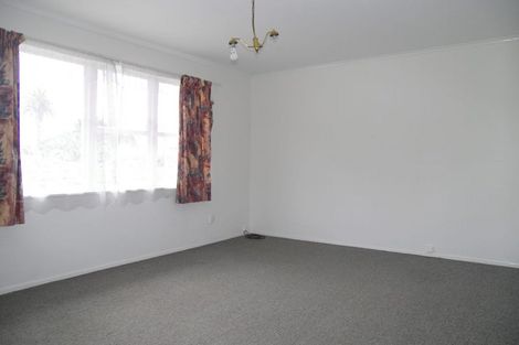 Photo of property in 2/17 Settlement Road, Papakura, 2110