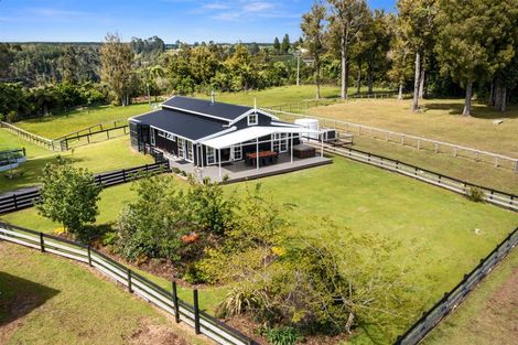 Photo of property in 11 Sarona Park Drive, Omanawa, Tauranga, 3171
