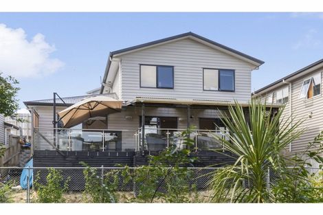 Photo of property in 22a Sabulite Road, Kelston, Auckland, 0602