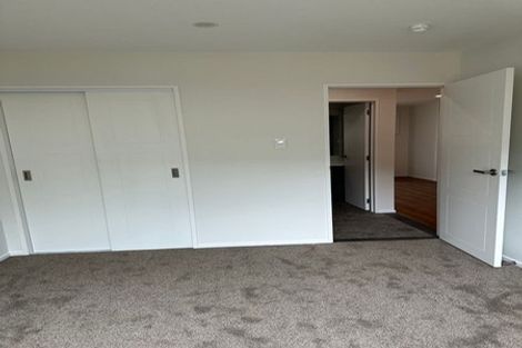 Photo of property in 68 Staveley Avenue, Mount Roskill, Auckland, 1041