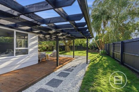 Photo of property in 11 Moyna Avenue, Dallington, Christchurch, 8061