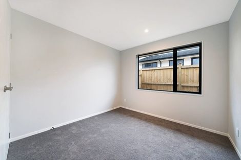 Photo of property in 19 Paihere Street, Huapai, Kumeu, 0810