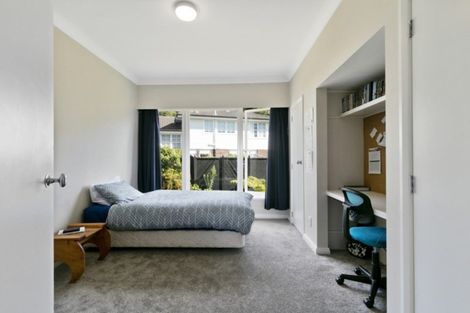 Photo of property in 18 Stanhope Grove, Korokoro, Lower Hutt, 5012