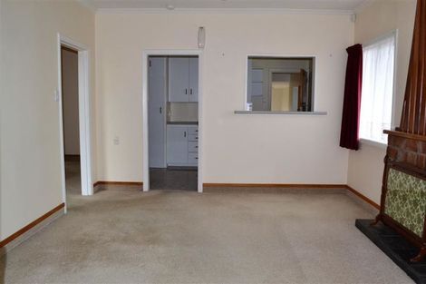 Photo of property in 17 Carlisle Street, Levin, 5510