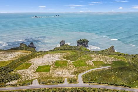 Photo of property in 994b Cape Foulwind Road, Cape Foulwind, 7892