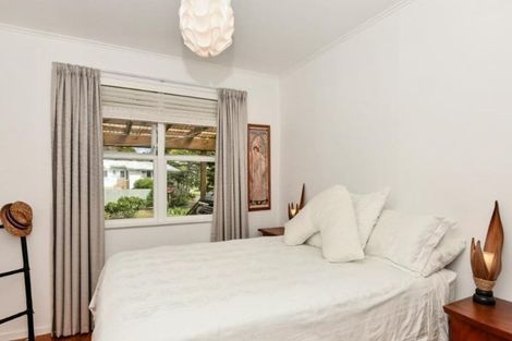 Photo of property in 24 Paewai Road, Glen Eden, Auckland, 0602