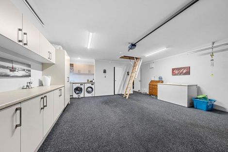 Photo of property in 19 Kotare Drive, Waiwhakaiho, New Plymouth, 4312