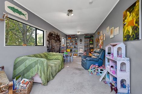 Photo of property in 524 Tikorangi Road, Tikorangi, Waitara, 4383