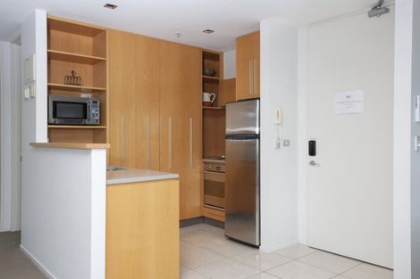 Photo of property in 12/2 Lowell Place, Waipahihi, Taupo, 3330