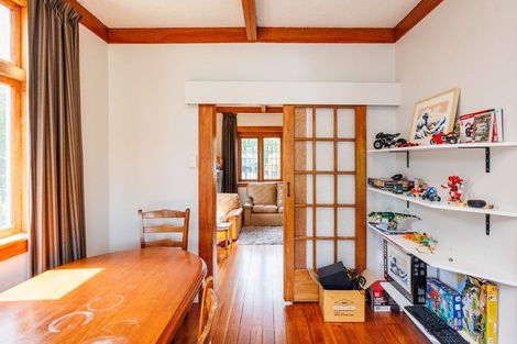 Photo of property in 25 Argyle Avenue, Takaro, Palmerston North, 4410