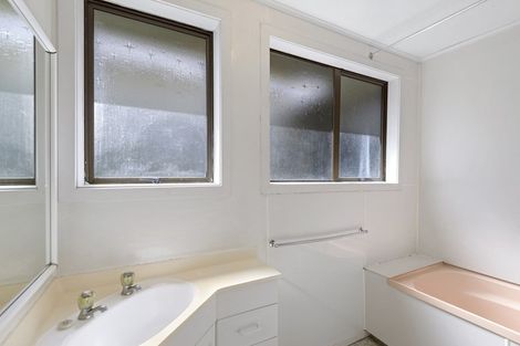 Photo of property in 39 Curletts Road, Sockburn, Christchurch, 8042