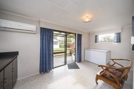 Photo of property in 27 Galway Avenue, Hokowhitu, Palmerston North, 4410
