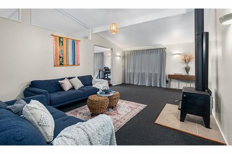 Photo of property in 16 Ascot Avenue, Te Kamo, Whangarei, 0112