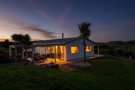 Photo of property in 269 Tomarata Valley Road, Wellsford, 0974
