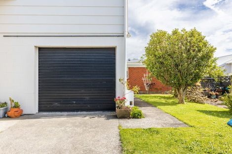Photo of property in 22a Barrett Street, Westown, New Plymouth, 4310