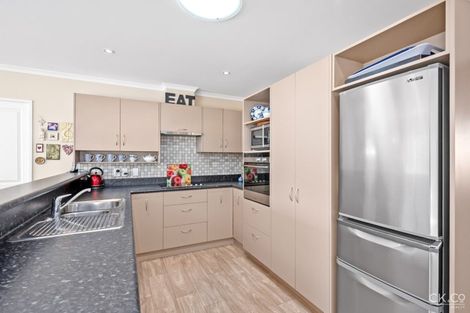 Photo of property in 47 Woodland Mews, Wainuiomata, Lower Hutt, 5014