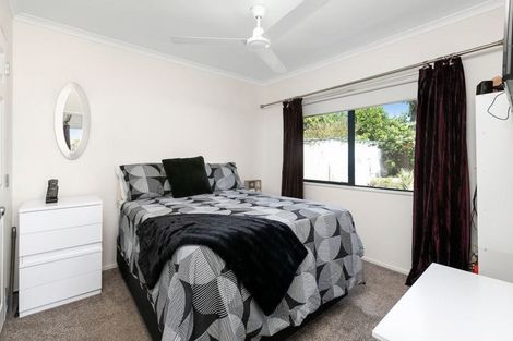 Photo of property in 10 Lamia Grove, Papamoa Beach, Papamoa, 3118