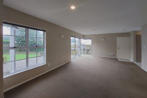 Photo of property in 2/163 Whitford Road, Somerville, Auckland, 2014