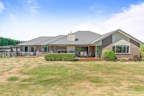 Photo of property in 10 Whitcombe Place, Darfield, 7571