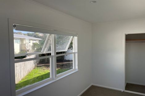 Photo of property in 125a Rosario Crescent, Red Beach, 0932