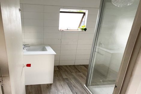 Photo of property in 15 Rata Road, Stanmore Bay, Whangaparaoa, 0932