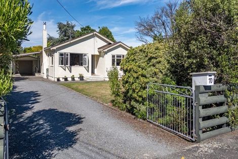 Photo of property in 70 Park Road, Carterton, 5713