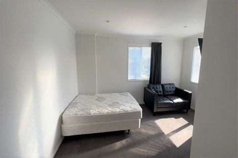 Photo of property in 4/9 Hibiscus Avenue, Hamilton Lake, Hamilton, 3204