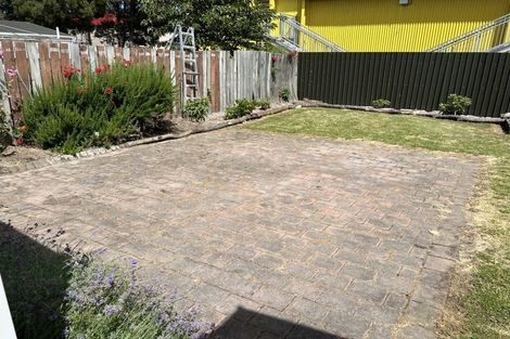 Photo of property in 9 Tensing Place, Sockburn, Christchurch, 8042