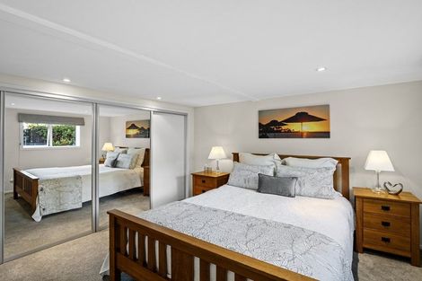Photo of property in 8 Capricorn Place, Browns Bay, Auckland, 0630