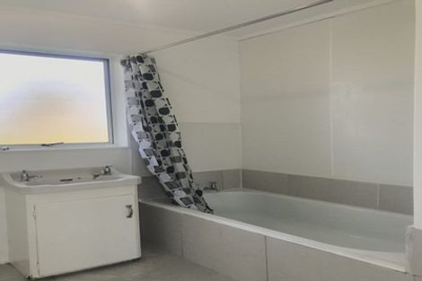 Photo of property in 185 Ti Rakau Drive, Pakuranga Heights, Auckland, 2010