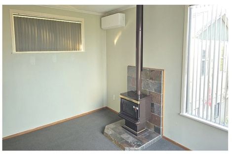 Photo of property in 246 Don Buck Road, Massey, Auckland, 0614