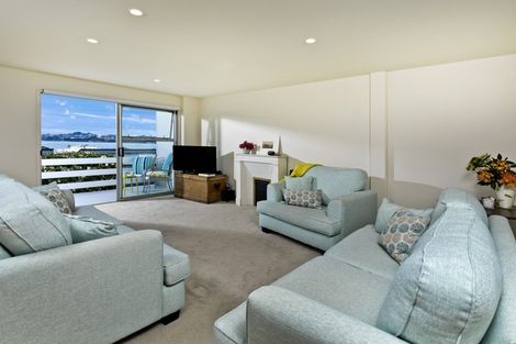 Photo of property in 5/66 Victoria Road, Devonport, Auckland, 0624