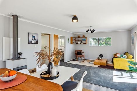 Photo of property in 38 Hicks Crescent, Waikanae Beach, Waikanae, 5036