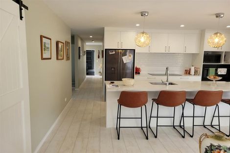 Photo of property in 2 Beckby Way, Clevedon, 2582